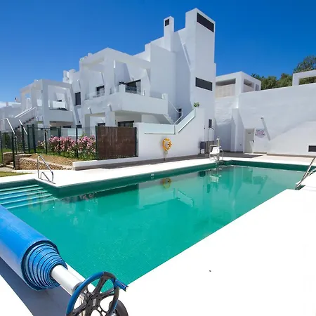 New Family Homes Los Mangos Holiday home Nerja