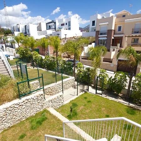 New Family Homes Los Mangos *